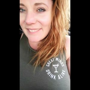 Meet your Posher, Julia